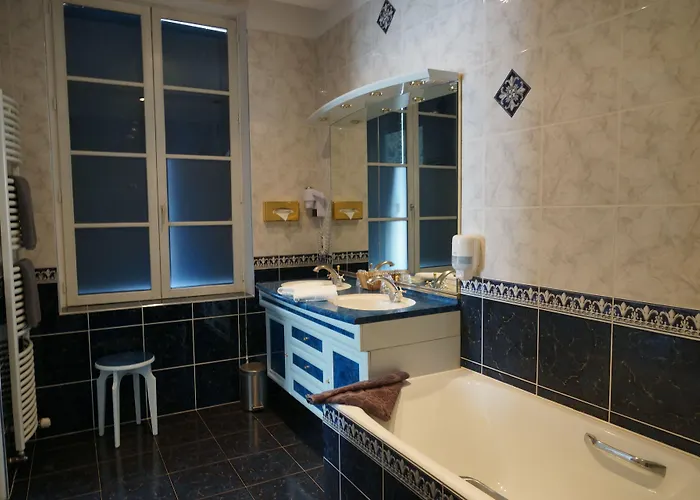 La Diligence فندق