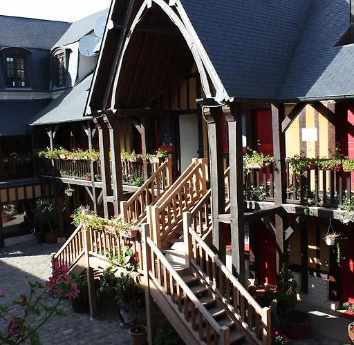 La Diligence فندق 3*