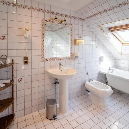 La Diligence Hotel Honfleur