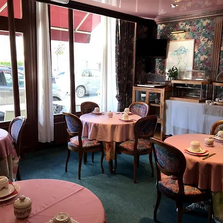 酒店 La Diligence 翁弗勒尔
