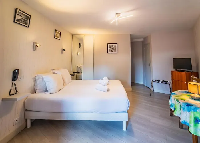 La Diligence Hotel 3*