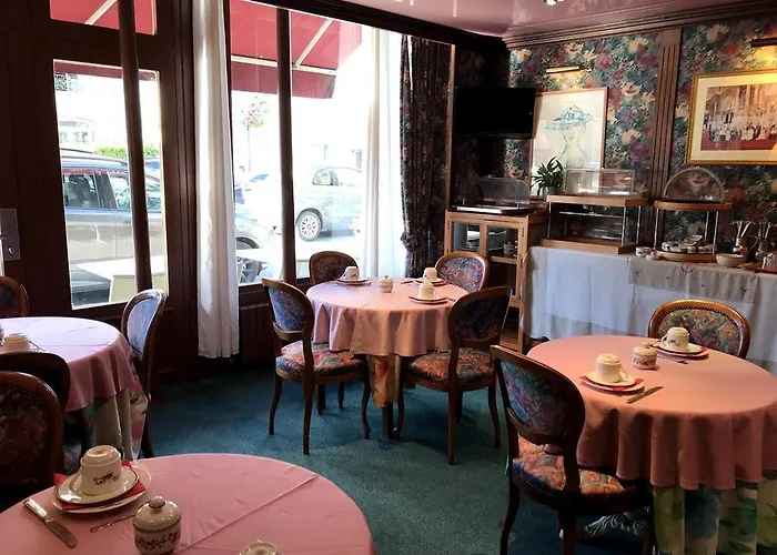 酒店 La Diligence 翁弗勒尔